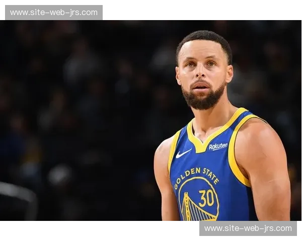 斯蒂芬·库里调整打法 减少突破以应对近期吹罚尺度